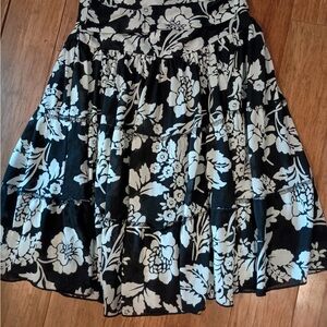 Byer California White Silver Tiered Midi Skirt Casual